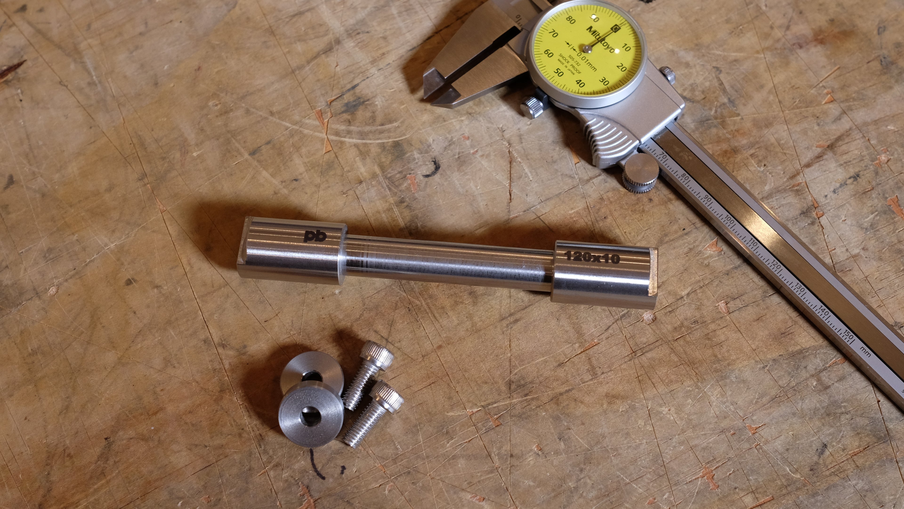Dummy Axle - 120 x 10 Keyed Horizontal (Track Fixed Single Speed)