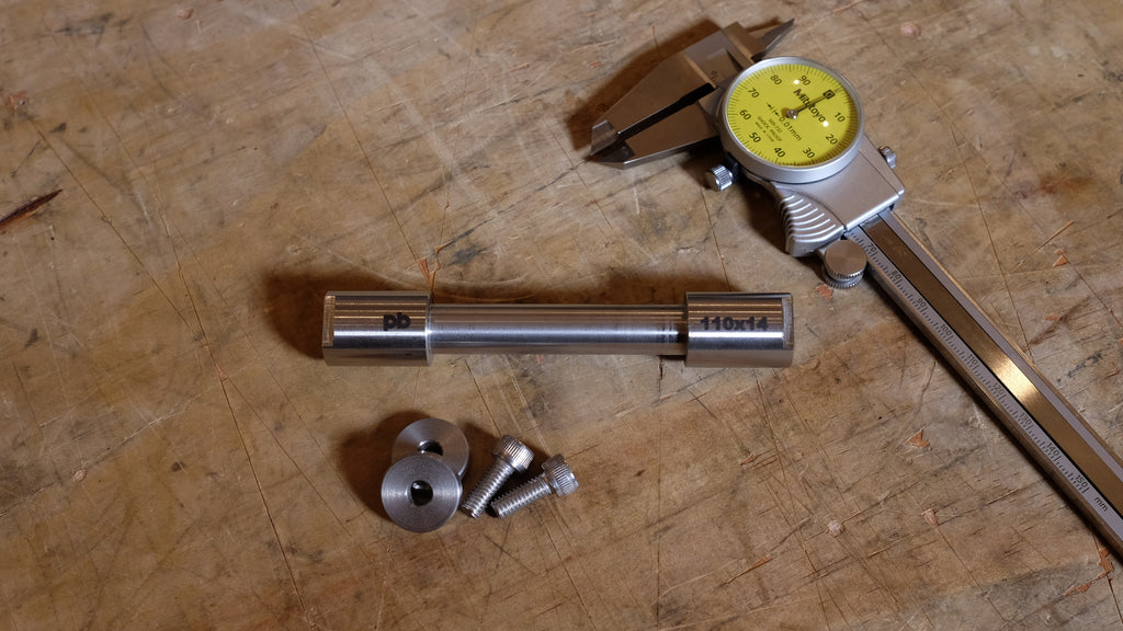 Dummy Axle - 110 x 14 Keyed Horizontal (BMX)