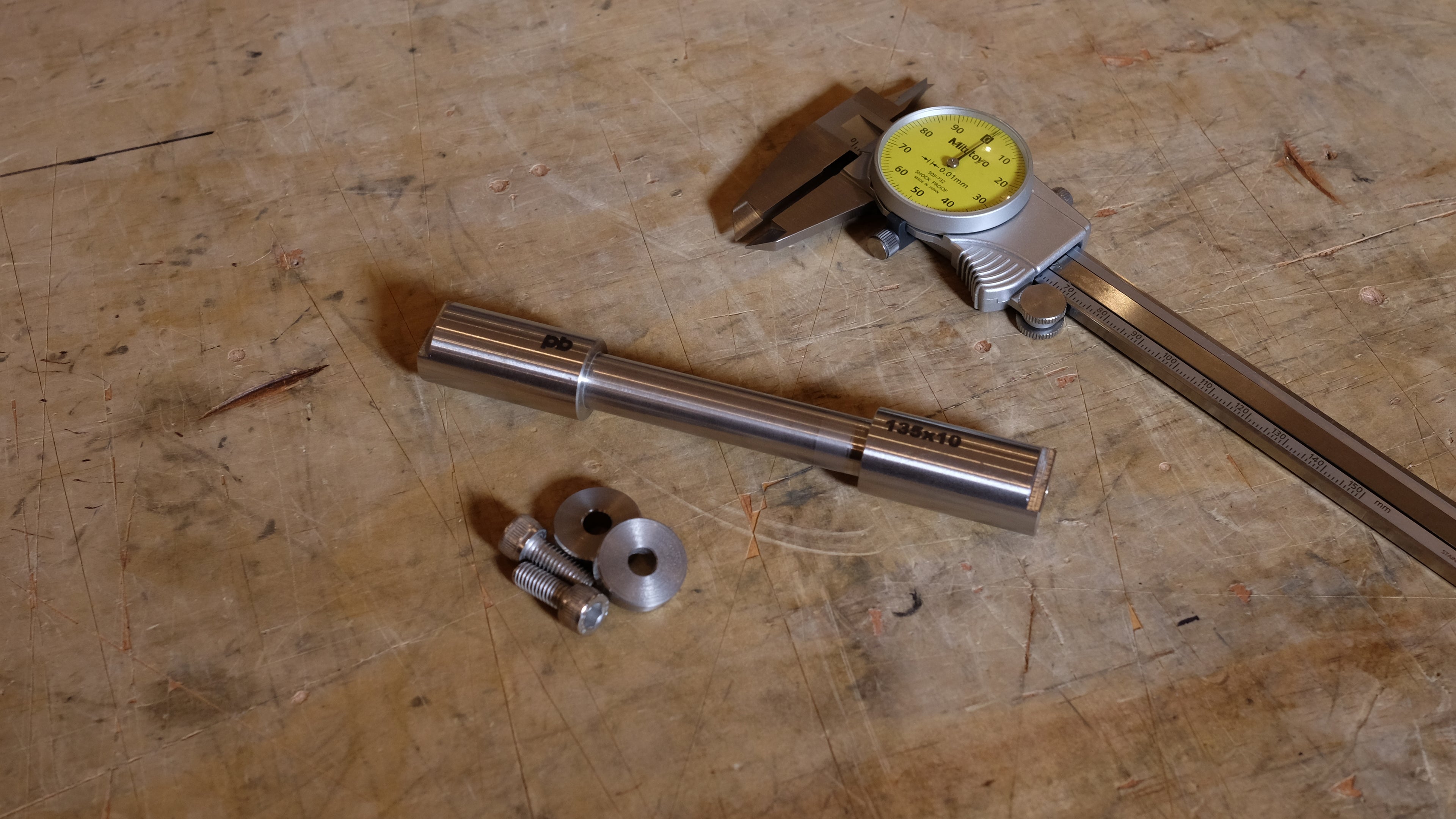 Dummy Axle - 135 x 10 Keyed Horizontal (Classic MTB / Cruiser Single Speed)