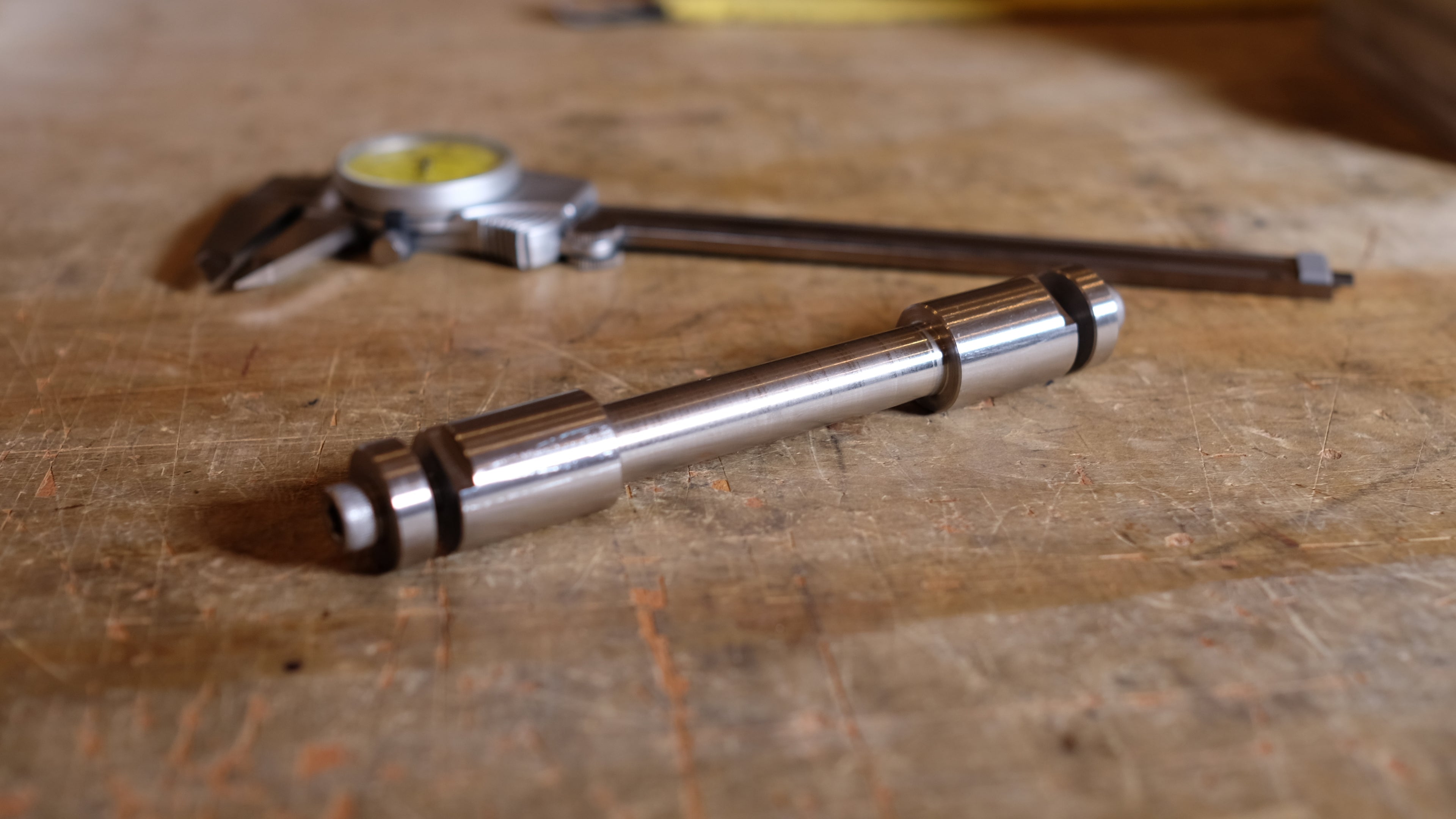 Dummy Axle - 110 x 14 Keyed Horizontal (BMX)