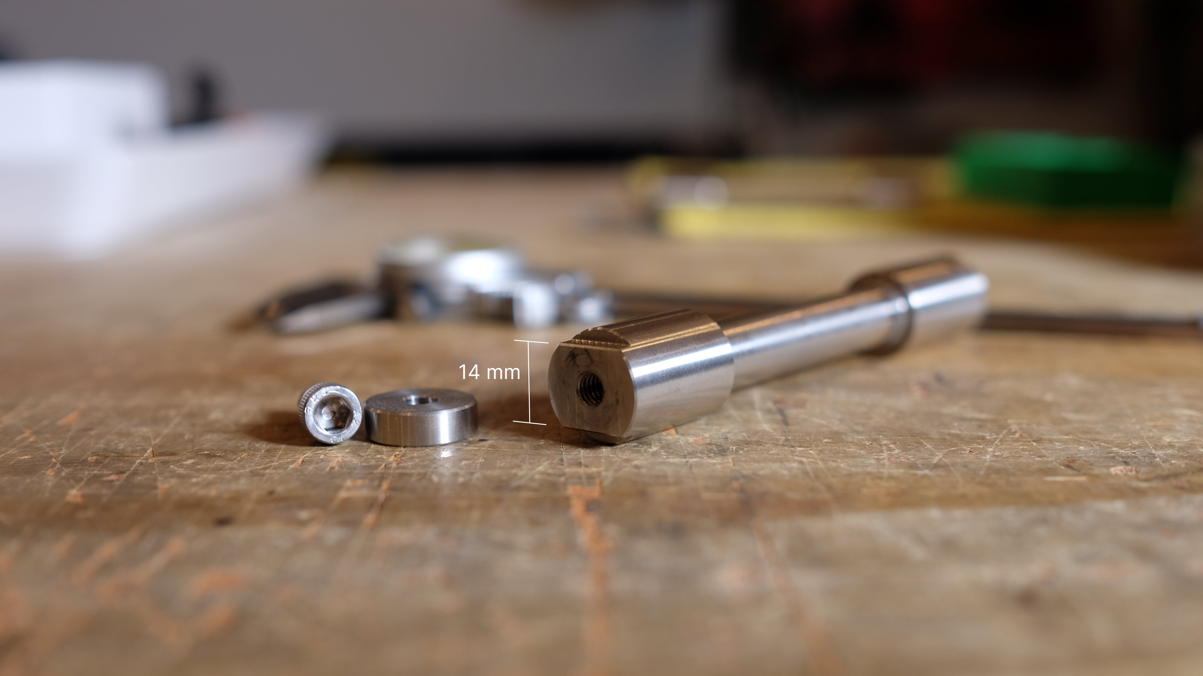 Dummy Axle - 110 x 14 Keyed Horizontal (BMX)